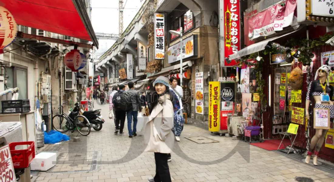 Tokyo bustling street markets (2)